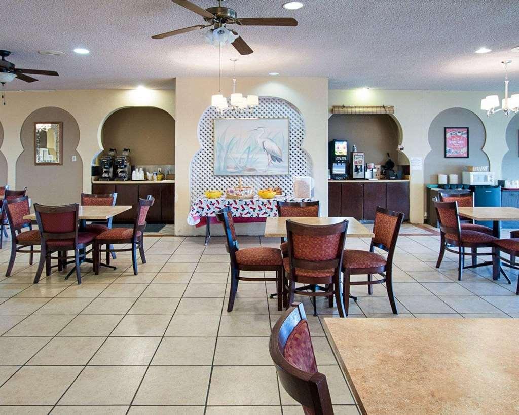 Econo Lodge San Angelo Restaurant foto