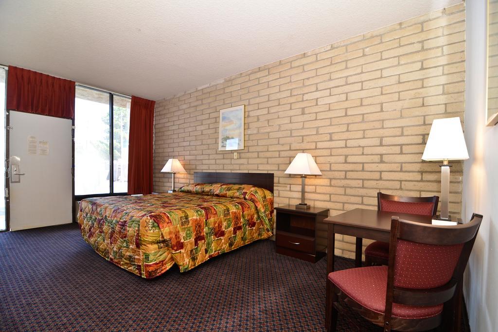 Econo Lodge San Angelo Zimmer foto